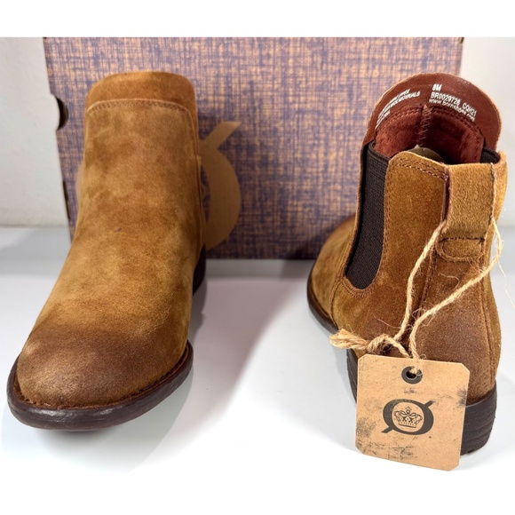 Børn Laney Rust Tobacco Distressed Sueded Leather Chelsea Bootie. Size 8 M - Picture 4 of 13